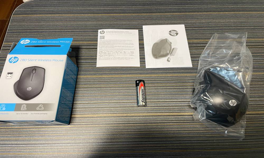 商品名:HP 280 ワイヤレスマウス 商品概要 単三電池×1 説明書 本体